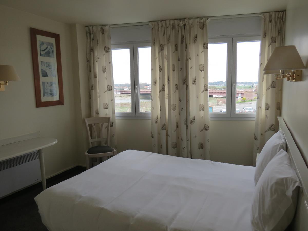 Hotel Cote D'Opale 에타플르 외부 사진